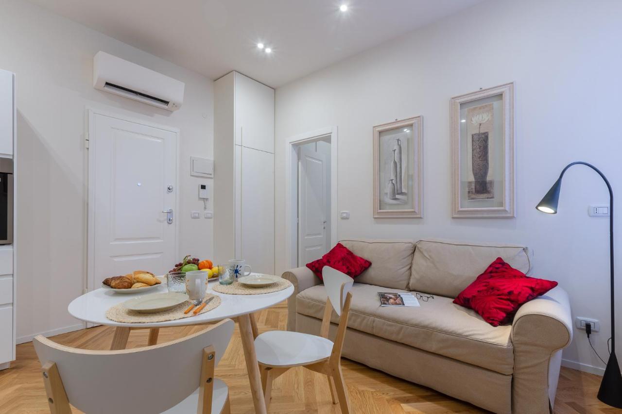 Bologna Piazza Del Nettuno Apartment Exterior photo